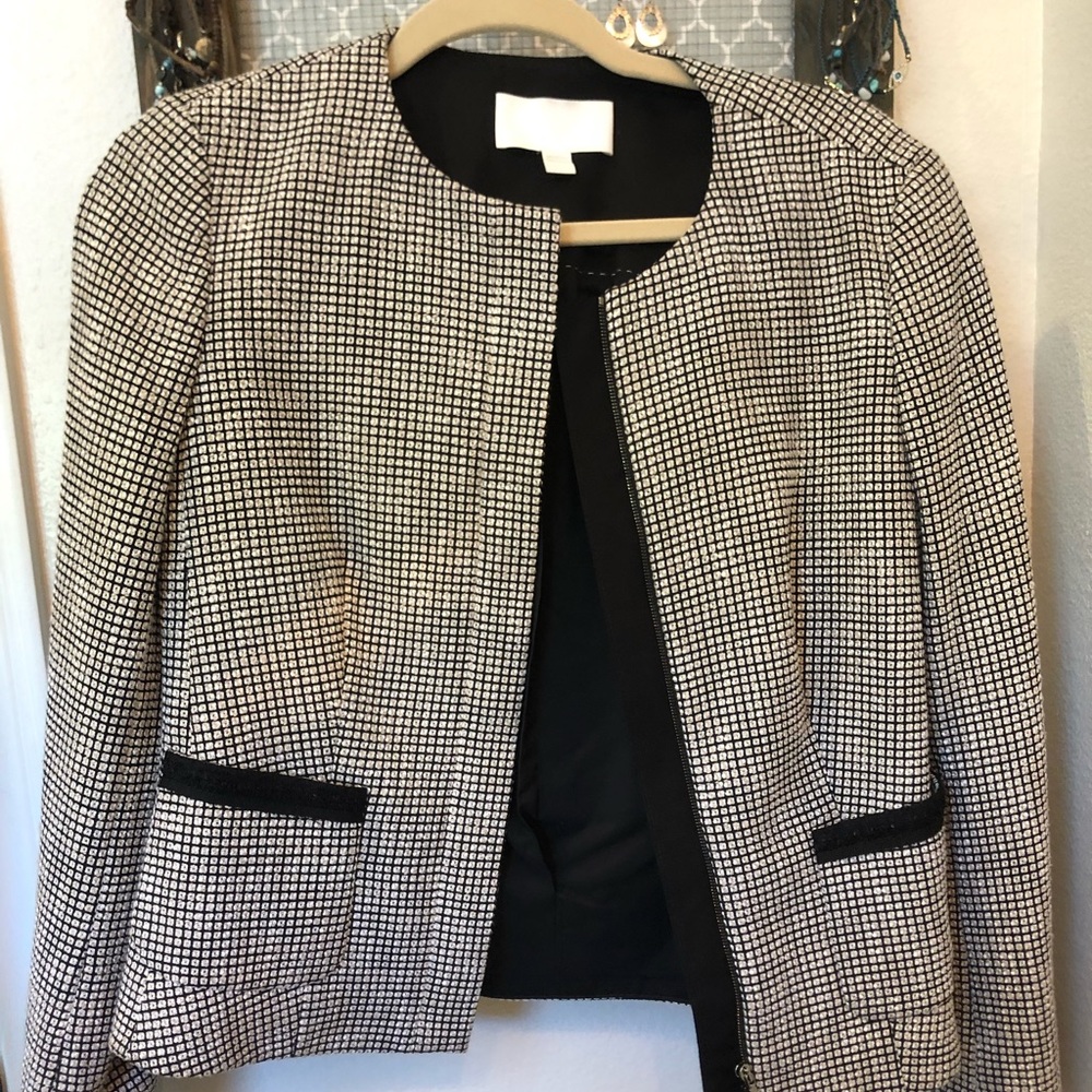 Super cute trendy blazer